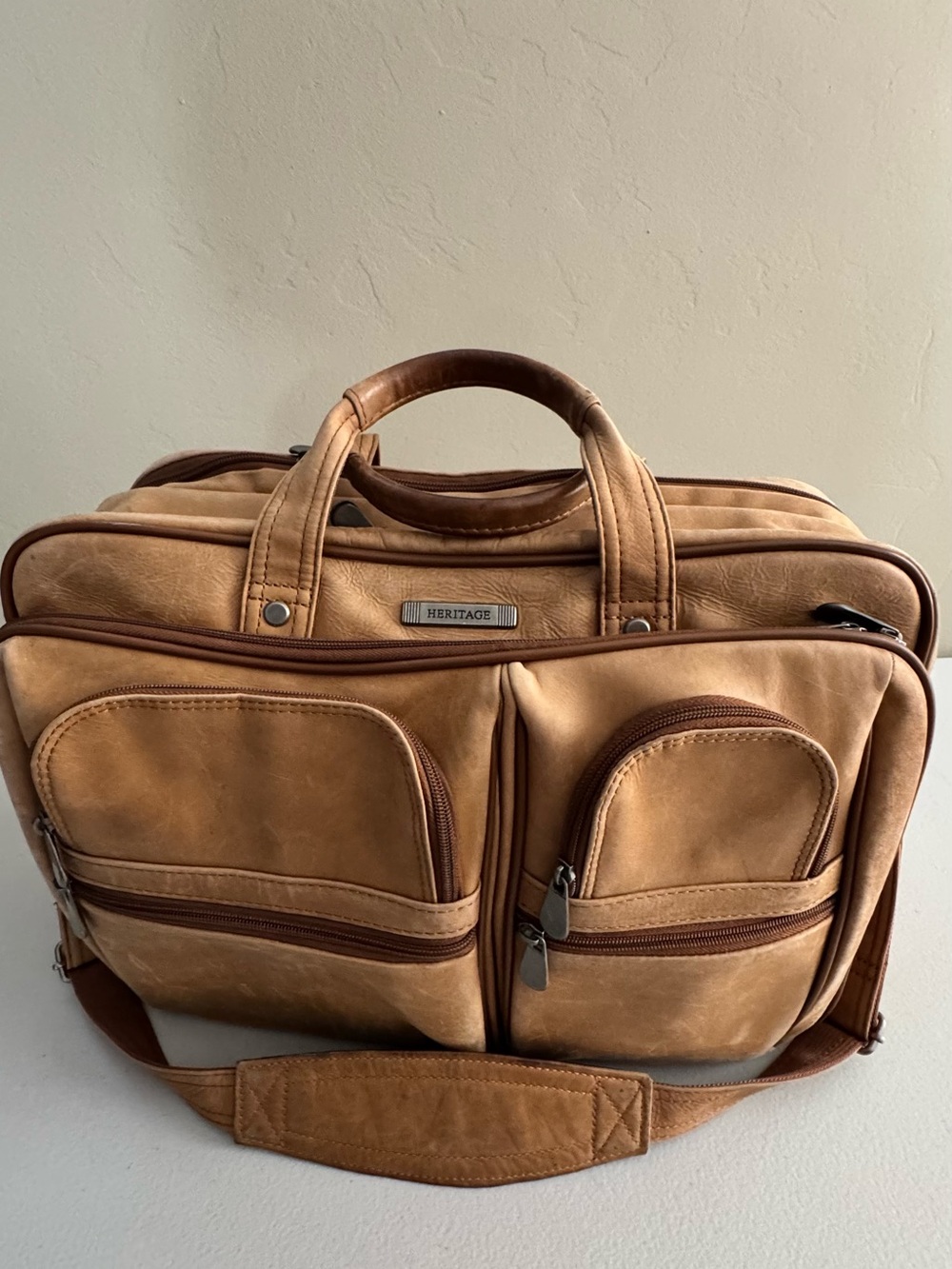 Heritage Leather Laptop Briefcase in Tan Brown